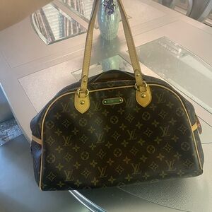 Authentic Lv